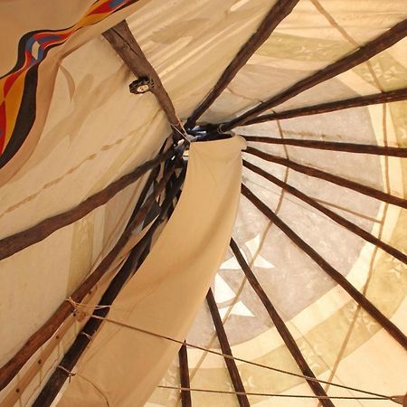 Big Sky Tipi Holidays Wartling 외부 사진